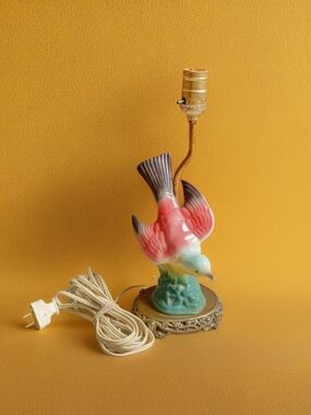 Rare Antique Handpainted Porcelain Bird Table Lamp Excelsior Lamp Socket